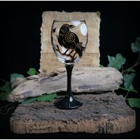 Handbemalter Kelch Mit Mond Und Rabe Wicca Altar Geschenk Handbemalter Kelch Mit Mond Und Rabe Wicca Altar Geschenk von moongoddessgardenart