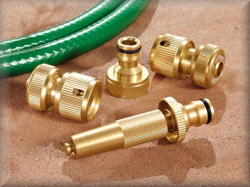 move Hochwertiges Messing-Stecksystem, 4-teilig - kompatibeler Wasserhahn-Anschluss + Schlauchstück + Schlauchstück mit Wasserstopp + verstellbare Gartenspritze move Hochwertiges Messing-Stecksystem, 4-teilig - kompatibeler Wasserhahn-Anschluss + Schlauchstück + Schlauchstück mit Wasserstopp + verstellbare Gartenspritze von move