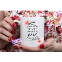 Act Love Walk Micah 68 | Tasse Jesus Becher Niedliche Kaffeebecher Kaffee Geschenk Religiöse Glaube Tumbler Für Sie von mugandcrafts