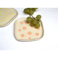 Keramikschale Mit Pfirsichdekor, Handgemachte Töpferei, Einzelstück Keramikschale Mit Pfirsichdekor, Handgemachte Töpferei, Einzelstück von mumuinparis