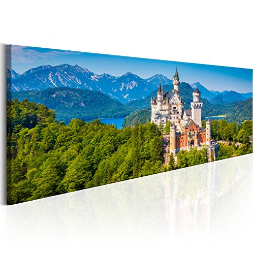 murando - Bilder Neuschwanstein 150x50 cm Vlies Leinwandbild 1 tlg Kunstdruck modern Wandbilder XXL Wanddekoration Design Wand Bild Panoramabild - Stadt Schloss Neuschwanstein von murando