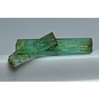 0.80 Karat Natur Unikat Smaragd Kristall Aus Panjshir Afghanistan von mussaminerals