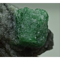 110 Gramm Unikat Smaragd Kristall Exemplar Aus Swat Pakistan von mussaminerals