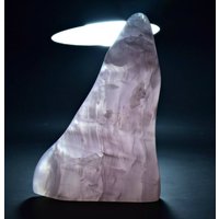 1163 Gramm Wunderschöner Selbst Stehender Fluoreszierender Rosa Calcit Tumble Stone Mit Linien von mussaminerals