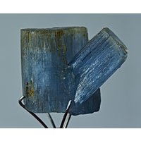 16 Karat Ungewöhnliches Unikat Vorobyevit Beryll Rosterit Kristall von mussaminerals