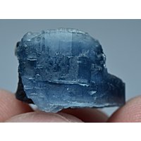 18 Karat Ungewöhnliche Tiefblau Vorobyevit Beryl Rosterit Kristall von mussaminerals