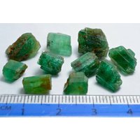 24, 70 Karat 10 Stück Natürliche Rauhe Smaragd Kristalle Lot | 4, 50 - 1, 50 Ct von mussaminerals