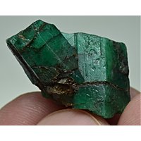 Natürlicher Einzigartiger Smaragdkristall Kombiniert Mit Pyrit 30 Karat von mussaminerals