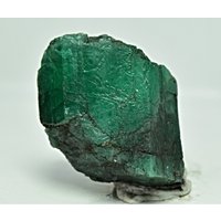Natürlicher Grüner Smaragd Kristall Kombiniert Mit Pyrit 9, 55 Karat von mussaminerals