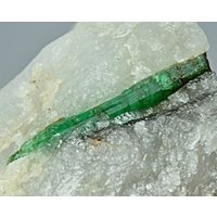 Natürlicher Smaragd Kristall Auf Quarz Matrix Aus Panjshir Afghanistan 167 Karat von mussaminerals