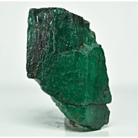 Natürlicher Smaragdkristall Kombiniert Mit Pyrit 10 Karat von mussaminerals