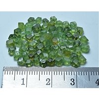Seltene Beendet Transparent Kleine Größe Grün Demantoid Granat Kristall Lot 23 Crt von mussaminerals