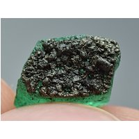 Wunderschöner Natürlicher Smaragdkristall Kombiniert Mit Pyrit 2, 50 Karat von mussaminerals