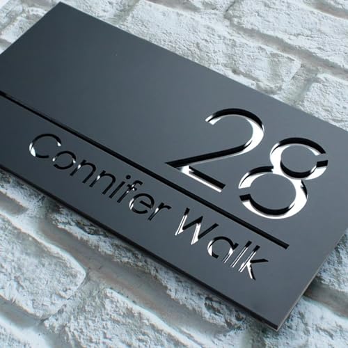 Hausnummernschild aus Acryl, lasergeschnitten, Schwarz / silberfarben von mxn