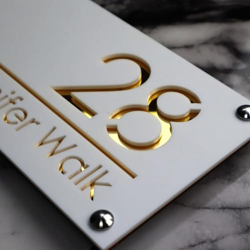 MXN Hausnummernschild mit Laserschnitt, personalisierbar, modernes Hausnummernschild, modernes 3D-Acryl, personalisierbar, Weißgoldfarben MXN Hausnummernschild mit Laserschnitt, personalisierbar, modernes Hausnummernschild, modernes 3D-Acryl, personalisierbar, Weißgoldfarben von mxn