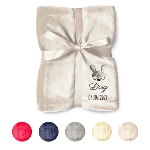 my STITCHERY Kinder Kuscheldecke mit Namen, Wunschtext und Motiv Bestickt - Personalisierte Baby Decke aus weichem Polyester Microfleece als außergewöhnliche Geschenkidee (Beige, 200 x 150 cm) von my STITCHERY