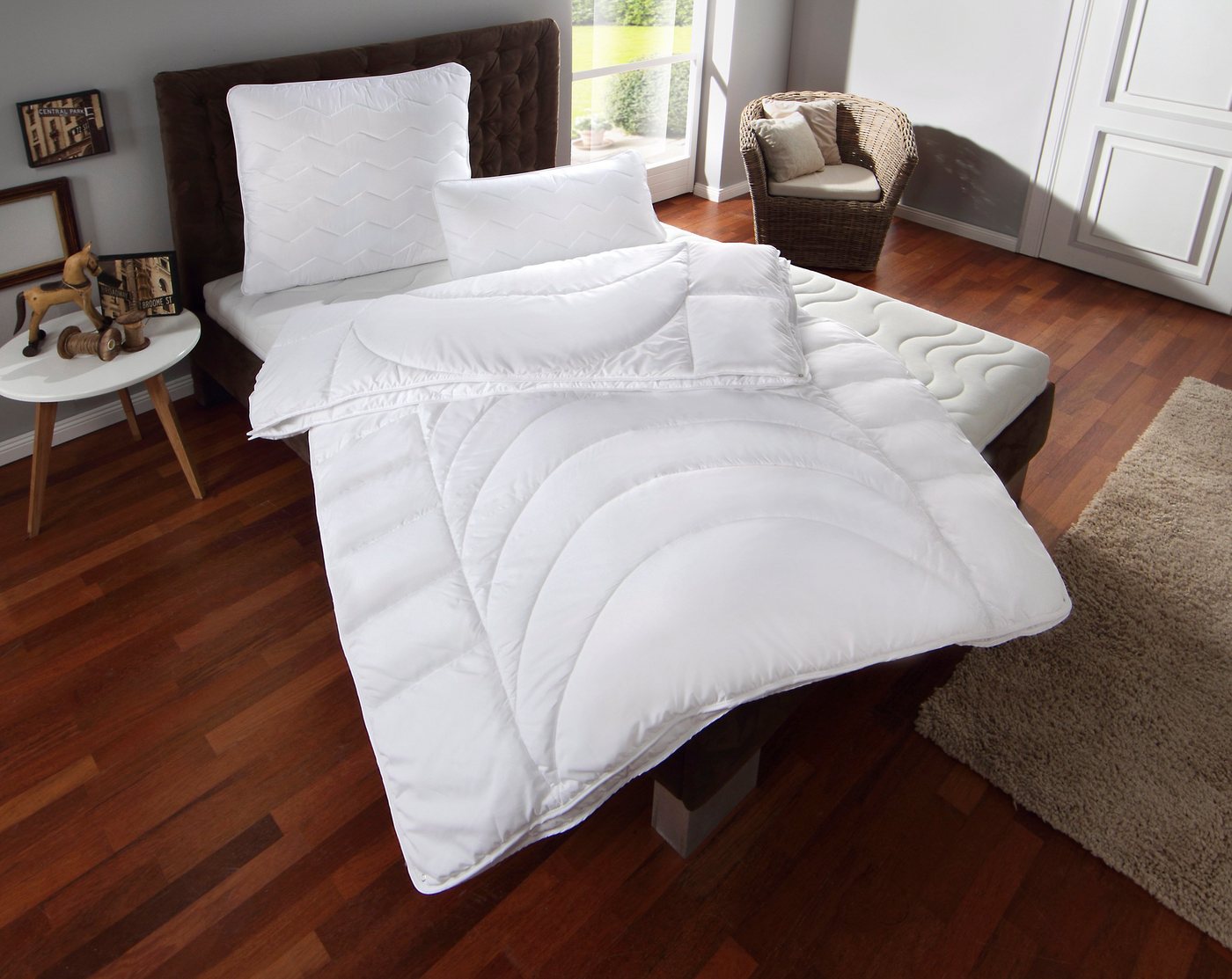 my home Microfaserbettdecke Mondschein, Bettdecke 135x200 cm, 155x220 cm, 200x200 cm, Füllung: Polyester, Bezug: Polyester oder antibakteriellen Microfaser, Bettdecken, Sommer, Winter, allergiker geeignet (Hausstauballergiker) my home Microfaserbettdecke Mondschein, Bettdecke 135x200 cm, 155x220 cm, 200x200 cm, Füllung: Polyester, Bezug: Polyester oder antibakteriellen Microfaser, Bettdecken, Sommer, Winter, allergiker geeignet (Hausstauballergiker) von my home