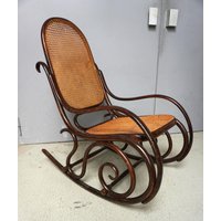 Vintage Jugendstil Schaukelstuhl Thonet Nr. 4 Bugholz Braun Wiener Geflecht | F025-974 von myDecoWorld24