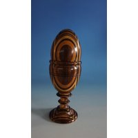Vintage Marketerie Stopfei Holzei Ei Holz Mit Ständer | F024-1550 von myDecoWorld24