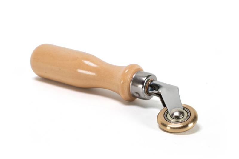 myMAW Bodenbelag-Andrückwalze Profi Andrückrolle 5 mm Messing Andrückwalze Andrück Rolle Folie… myMAW Bodenbelag-Andrückwalze Profi Andrückrolle 5 mm Messing Andrückwalze Andrück Rolle Folie… von myMAW