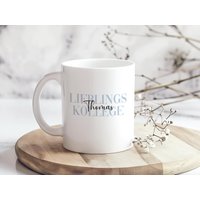 Lieblingskollege Tasse Personalisiert - Geschenk Kollege Abschied Geburtstag Büro Mit Name Geschenkidee Arbeit Team Lieblingskollege Tasse Personalisiert - Geschenk Kollege Abschied Geburtstag Büro Mit Name Geschenkidee Arbeit Team von myPrintyDE