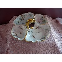 Cfh Gdm Limoges France C1891 -4 Fach Servierfleisch Dish Herzstück Mit Verschnörkeltem Goldgriff - Handgemalte "Vergissmeinnicht" Blumen von mySERENDIPITYresales