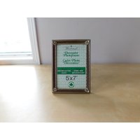 5 X 7 Vintage Geprägter Goldmetallrahmen Mit Holzimitat-Einlage - Kanada Woolcrest Nicht Reflektierendes Glas von myTreasureNook