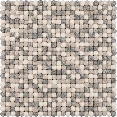 myfelt Filzkugel-Sitzauflage Stuhlauflage - Hella - quadratisch, 36x36 cm, Multi naturfarben hell von myfelt