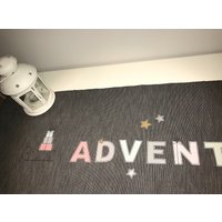 Tischläufer Mit Schriftzug Advent Und Weihnachtsmotive Tischdeko Tischset Tischläufer Mit Schriftzug Advent Und Weihnachtsmotive Tischdeko Tischset von naehdesigns