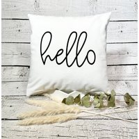 Weißes Kissen 40 X cm Hello - Black & White Sofort Verfügbar Weißes Kissen 40 X cm Hello - Black & White Sofort Verfügbar von naehdesigns