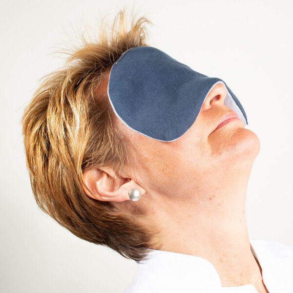 nahtur-design Augenmaske zur Entspannung aus Leinen von nahtur-design