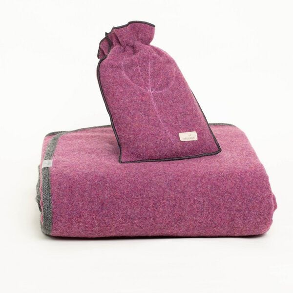 nahtur-design Lodendecke + Ökowärmflasche im Set nahtur-design Lodendecke + Ökowärmflasche im Set von nahtur-design