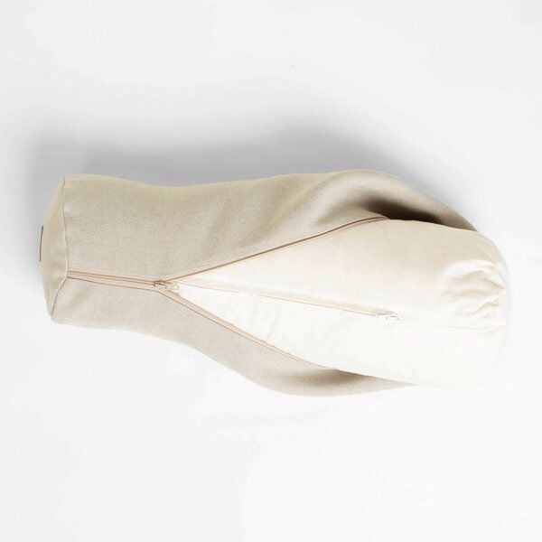 nahtur-design Nackenrolle mit Bezug aus 100% Leinen und Füllung mit Merinowolle oder Dinkelspelz nahtur-design Nackenrolle mit Bezug aus 100% Leinen und Füllung mit Merinowolle oder Dinkelspelz von nahtur-design