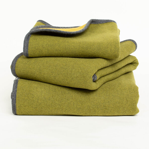 nahtur-design Lodendecke | Warme Wolldecke | Kuscheldecke aus 100% Schurwolle von nahtur-design