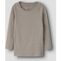 Name It Langarmshirt "NMFKAB LS TOP NOOS" in Feinripp und mit süßer Spitzenkante am Ausschnitt Name It Langarmshirt "NMFKAB LS TOP NOOS" in Feinripp und mit süßer Spitzenkante am Ausschnitt von name it