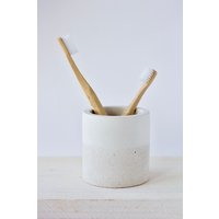 Zahnputzbecher Aus Beton | Wattestäbchenhalter von namoustudio