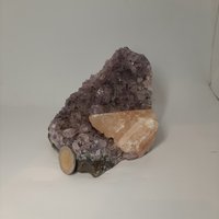 Amethyst Mit Eingewachsenem Kalzit Kristall von naturalmysticsu