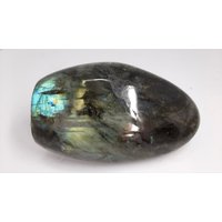 Labradorit Freie Form Labradorit Freie Form von naturalmysticsu