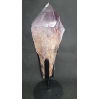 Wow Rarität Xxl Riesen Amethyst Spitze Mit Metall Ständer, Ein Tolles Dekoratives Stück Wow Rarität Xxl Riesen Amethyst Spitze Mit Metall Ständer, Ein Tolles Dekoratives Stück von naturalmysticsu