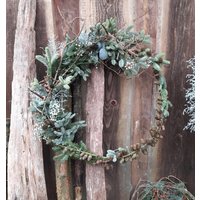 Zapfenkranz Mit Nobilis Türkranz Naturkranz Lärchenzapfen Herbstkranz Weihnachtskranz Fensterkranz Tischkranz 40 45 50 55 60 70 80 90 cm von naturelive2024