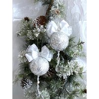 Weiße Strass Weihnachtskugel, Weiße Pailletten Stoffhülle Baumkugel, Weihnachtsdeko, Weihnachtsgeschenk, Und Silberne Kugel von navical
