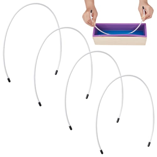 NBEADS 4 Stk. Seife Swirl Tools, 60cm Kaltverfahren Seifenherstellung Werkzeuge Biegsamer Aufhänger Swirl Draht für DIY Seifenherstellung NBEADS 4 Stk. Seife Swirl Tools, 60cm Kaltverfahren Seifenherstellung Werkzeuge Biegsamer Aufhänger Swirl Draht für DIY Seifenherstellung von nbeads