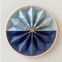 Holz Origami Wanduhr Hellblau Und Kobaltblau Von Studio Snowpuppe von nellianna