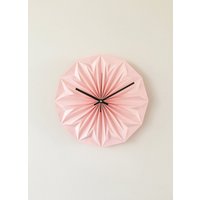 Origami Wanduhr, Pastell Rosa von nellianna