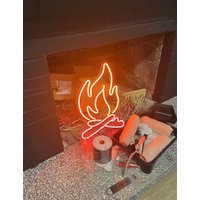 Feuer Leuchtreklame, Led-Schild, Lagerfeuer Flammenleuchte von neonlampochkin