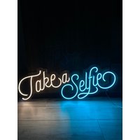 Take A Selfie - Neon Schild Für Hochzeitskulisse Empfang, Led, Hochzeit Custom, Led von neonlampochkin