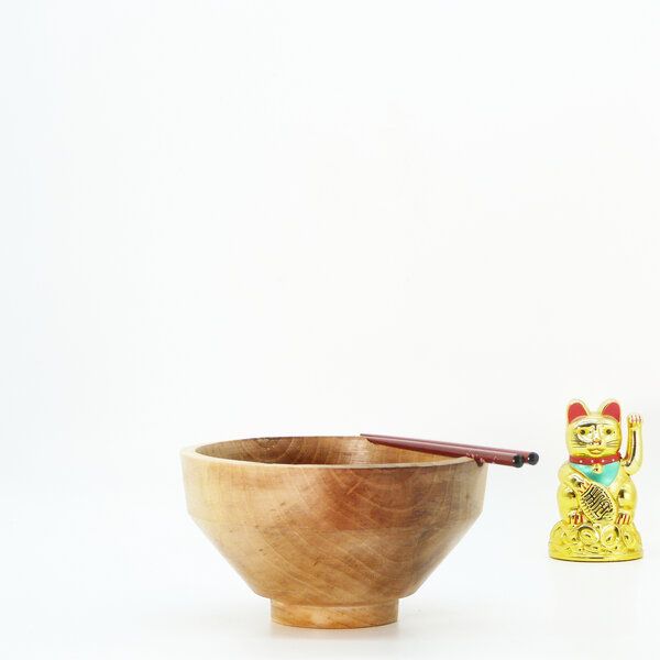 nest-gestaltung Buddha Bowl aus heimischem Walnussholz von nest-gestaltung