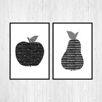 Poster-Set Apfel & Birne Schwarz/Weiß, 2Er-Set von ngmSTYLE