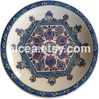 Iznik Keramik Schale Mit Hexagonal Tile Design in Kobalt Blau Und Mangan Lila - Handgemacht Home Decor von nicea