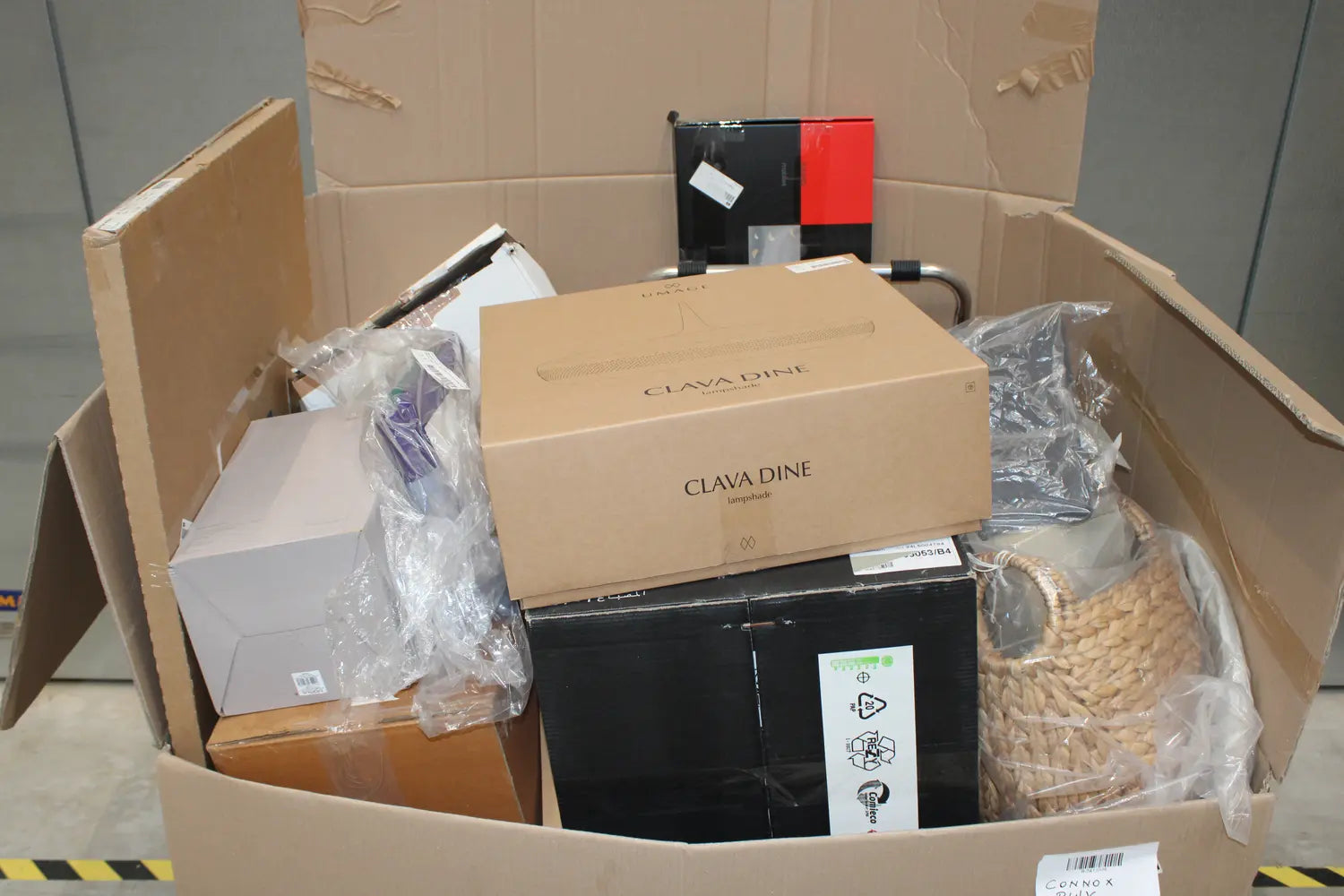 Gemischter Designerposten Retourenware Haushalt Möbel Kleinteile Mischware 76x Gemischter Designerposten Retourenware Haushalt Möbel Kleinteile Mischware 76x von nicht zutreffend